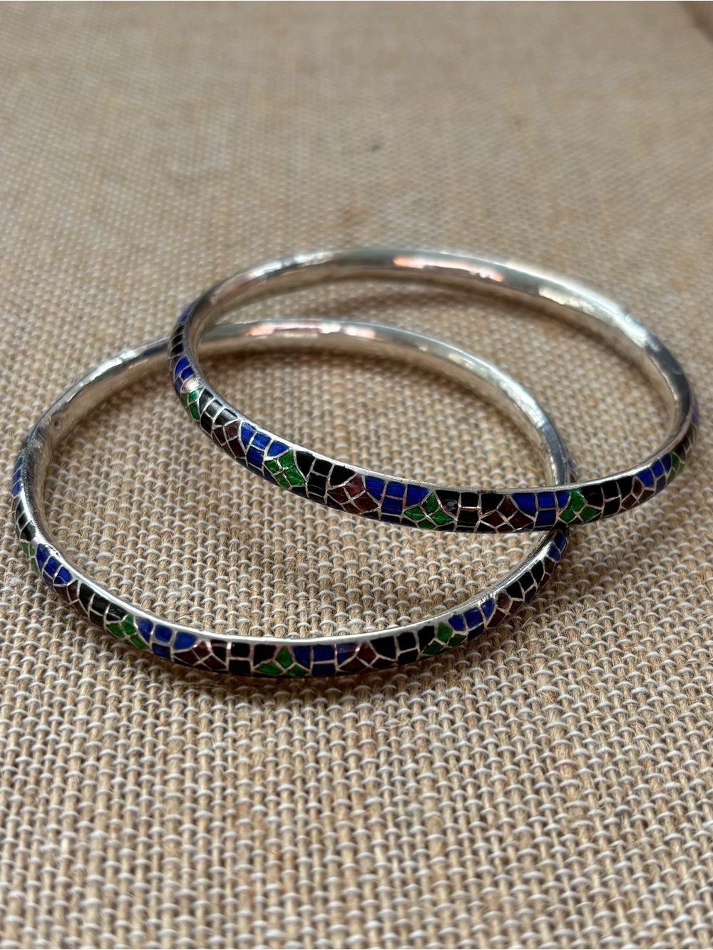 Vintage 27g Sterling Silver Meenakari Enamel Geometric Bangle Bracelet Pair